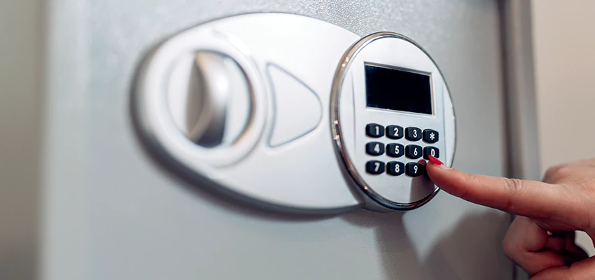 Jewelry Safe Cracking in Temescal Valley, California